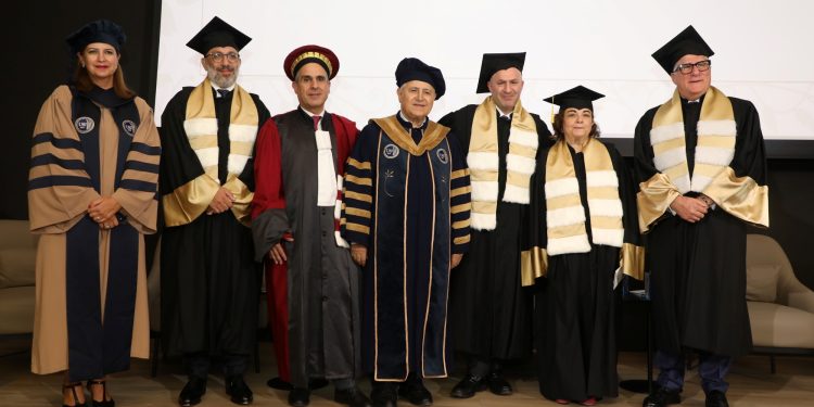 جامعة القدّيس يوسف تمنح شهادات دكتوراه فخرية لأربع أطبّاء استثنائيّين