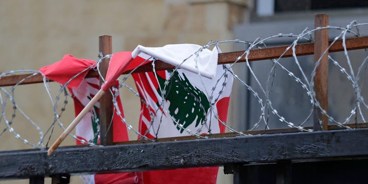 لبنان على حافة الهاوية … آن الأوان