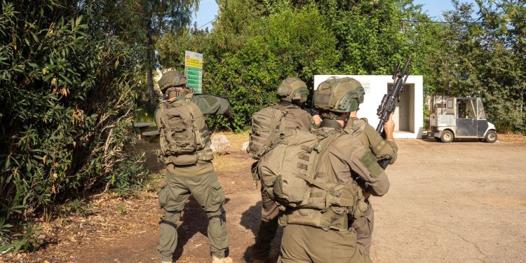 حراك ديبلوماسي …هل يوقف قرع طبول الحرب؟