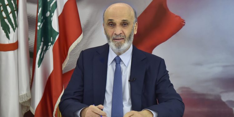 جعجع  يضع الإصبع على الجرح… دعوة مفتوحة للانتقال من إدارة الأزمة إلى مواجهتها مهما كانت الكلفة.