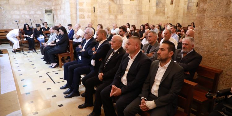 مركز دالاس يقيم قداسًا عن راحة أنفس شهداء المقاومة اللبنانية ويحيي ذكرى بشير الجميّل
