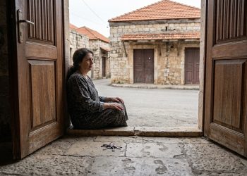 امرأة… تخاف أن تكون امرأة